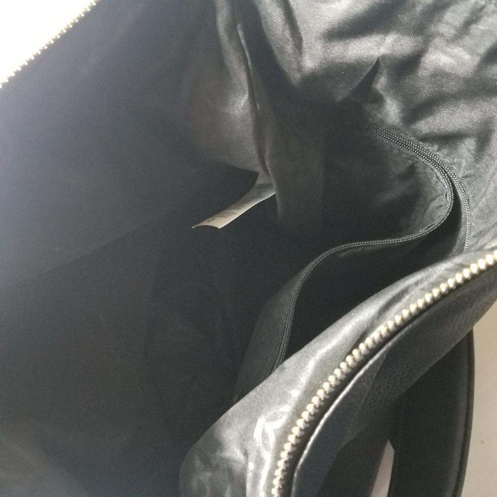 NWOT TIME AND TRU WOMEN'S BLACK PURSE - Picture 9 of 13